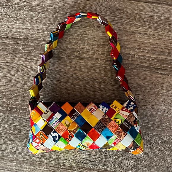 Adorable Vintage Retro Recycled Mexican Candy Wrapper Mini Purse Bag - Picture 1 of 4